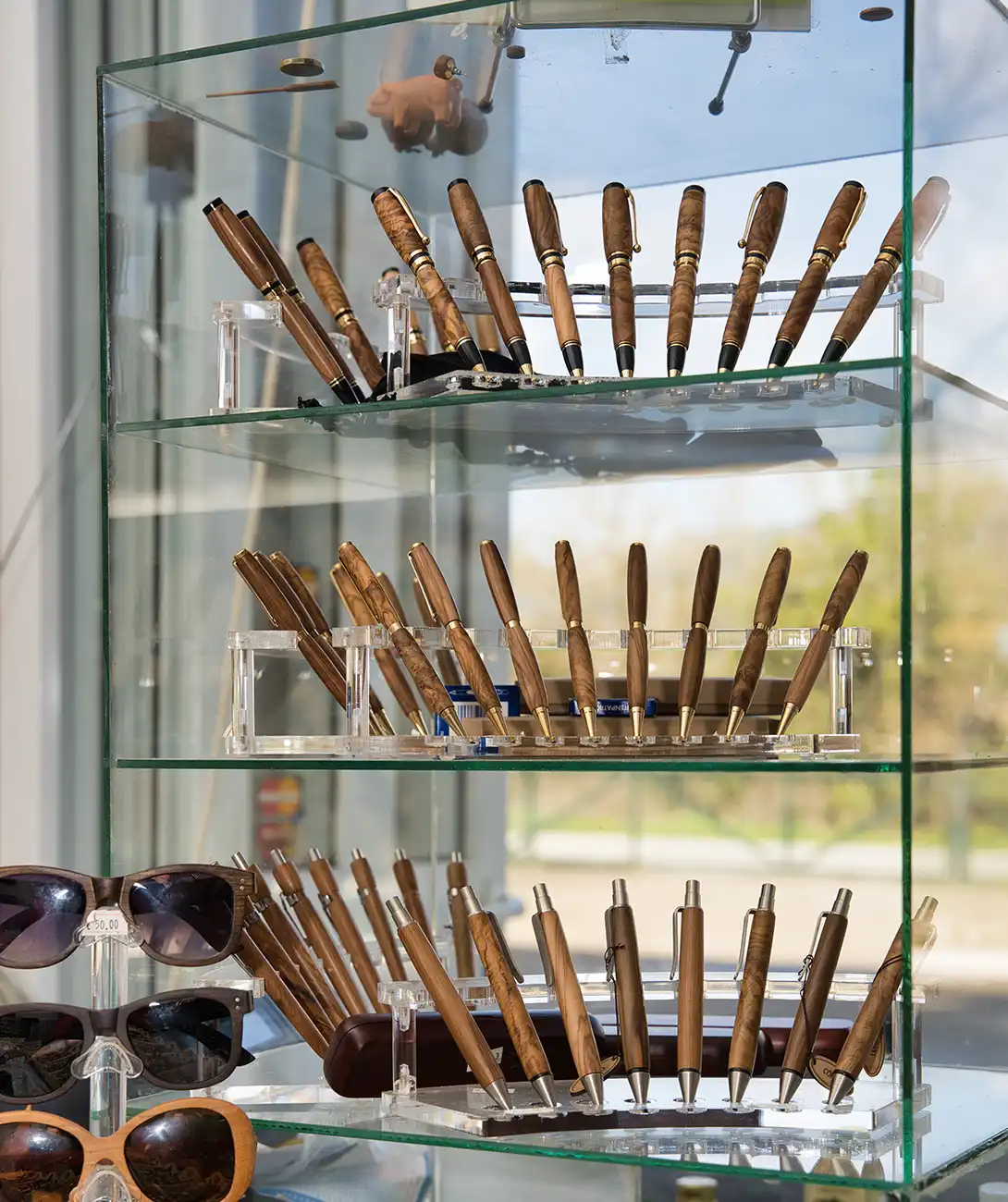 Giannis Olive Wood Art & Products Corfu 5